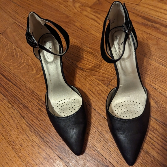 Worthington mixed media black classic vamp kitten heels - Picture 8 of 9
